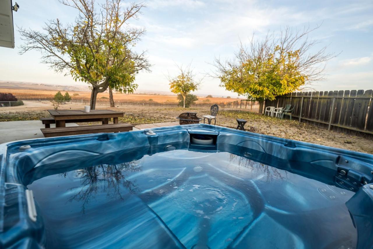 Vino View Farmhouse Villa Paso Robles Exterior photo